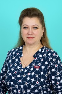 Заместитель заведующего по воспитательной и методической работе Голополосова Оксана Владимировна Заместитель заведующего по воспитательной и методической работе Голополосова Оксана Владимировна